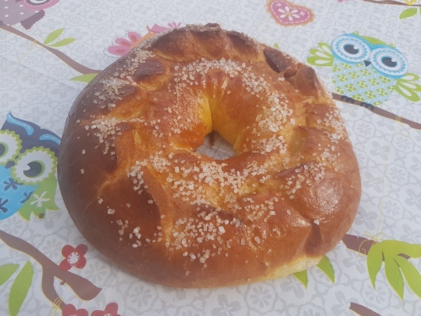 Brioche pur beurre, couronne, 500g<BR> Sur commande le dimanche précédent